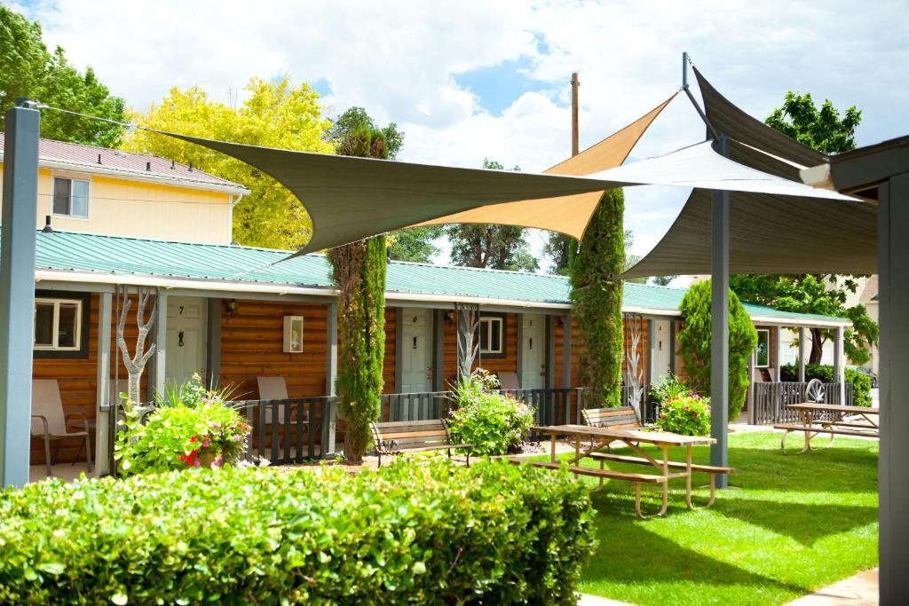 Canyons Lodge- A Canyons Collection Property Kanab Bagian luar foto