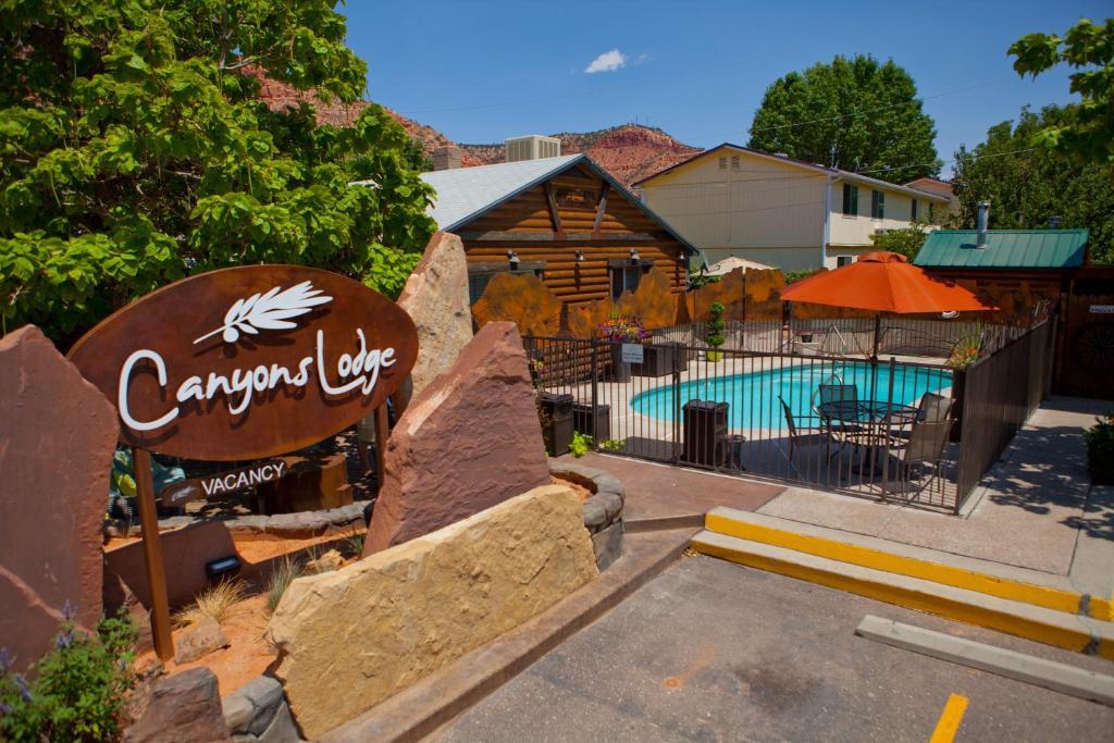 Canyons Lodge- A Canyons Collection Property Kanab Bagian luar foto
